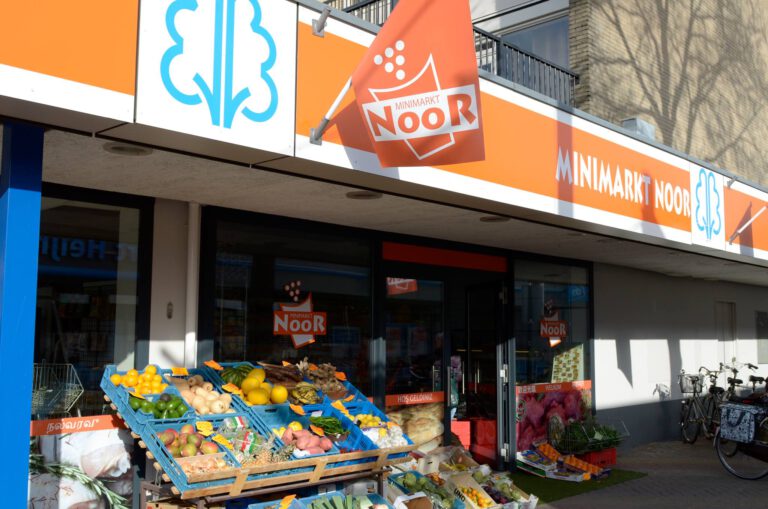 1397046_254093258074865_1274854183_o