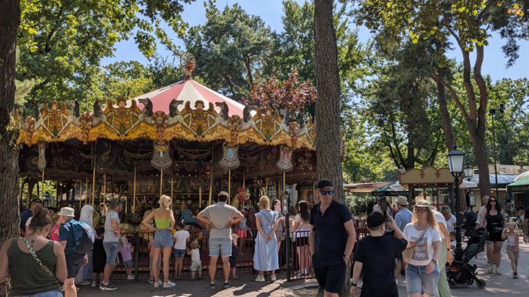 PXL_20250811_124014212.LONG_EXPOSURE-02.ORIGINAL